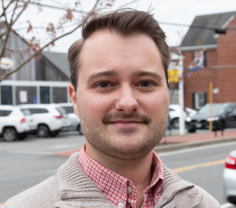Photo of Alex Peterson